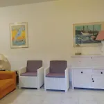 Carol E Bed & Breakfast Tollo