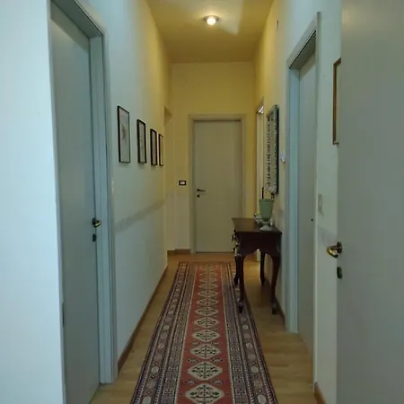 Bed & Breakfast Carol E