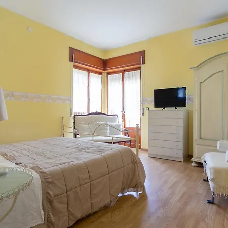 Bed & Breakfast Carol E Tollo