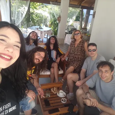 Carol E 3* Tollo