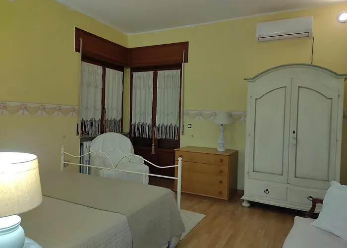 Carol E Bed & Breakfast