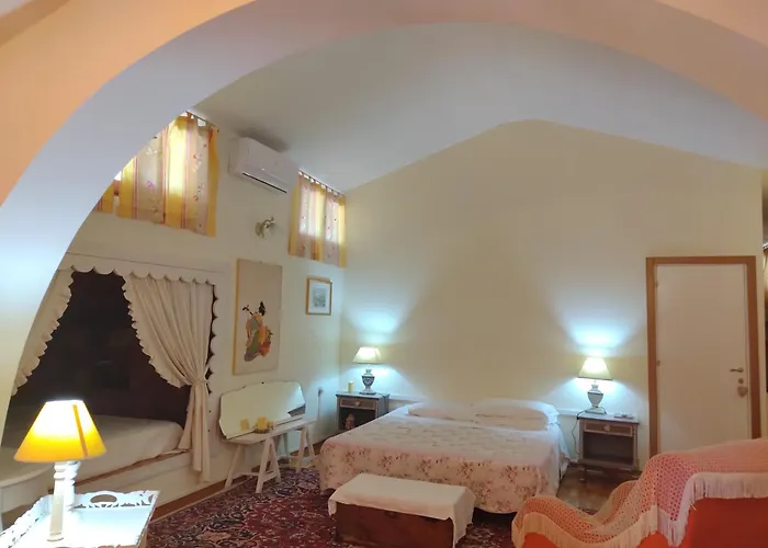 Carol E Bed & Breakfast