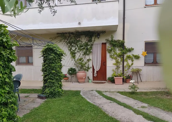 Carol E Bed & Breakfast 3*