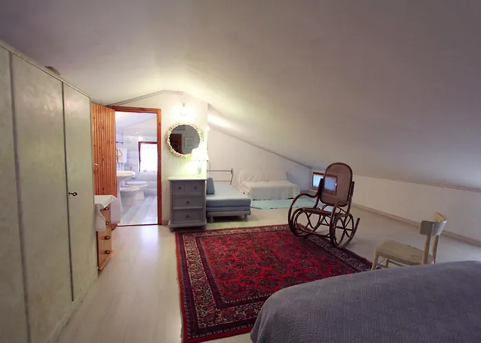 Carol E Bed & Breakfast